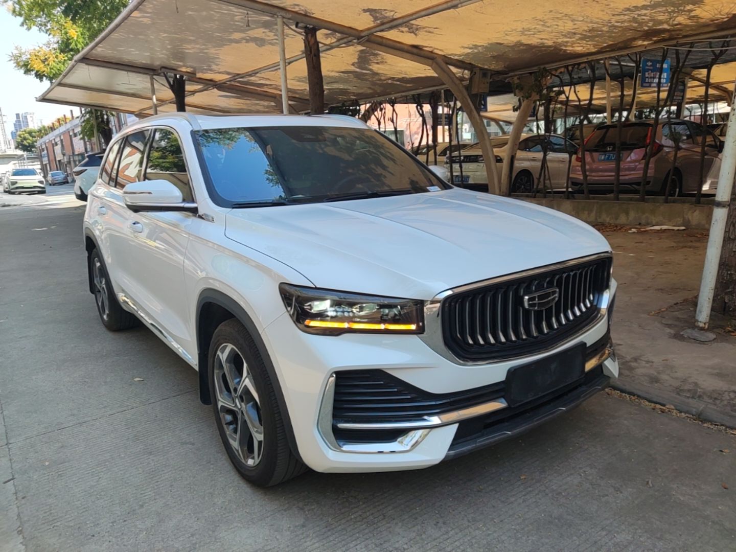 Geely Auto Monjaro L 2021 2.0TD DCT EVO Two-Wheel Drive Prestige Version — снимка 3