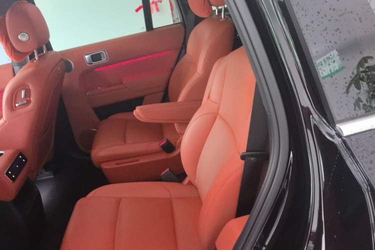 Used Li Auto L8 2024 Pro Model