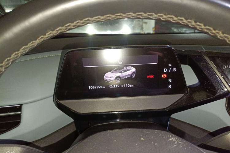 Used Volkswagen ID.4 X 2022 Pure Smart Edition Instrument Cluster