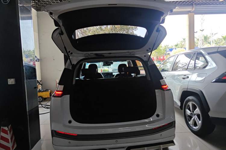 Used AION Y 2022 Plus 70 Smart Edition