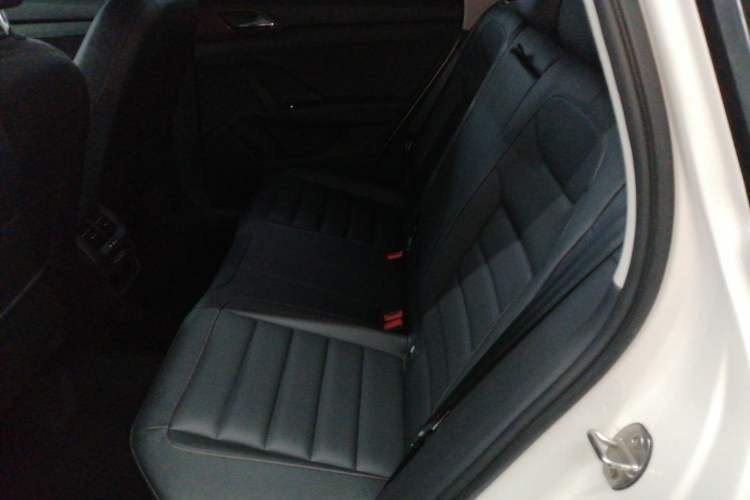 Used Volkswagen Tharu 2020 280TSI Two-Wheel Drive Luxury Plus Version China VI Standard
