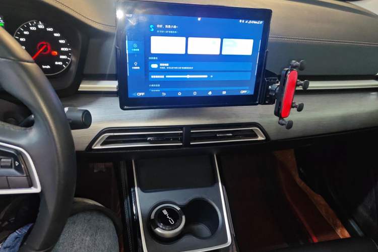 Used BYD Qin New Energy 2021 Travel Edition Audio And AC Panel