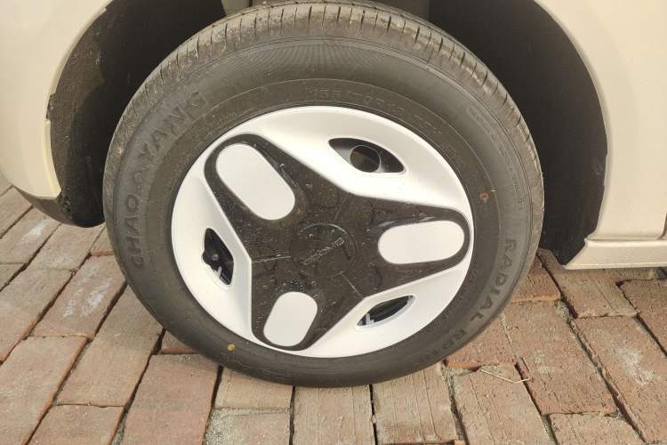 Used Geely Galaxy Panda 2025 210 km – Yuanqi Bear