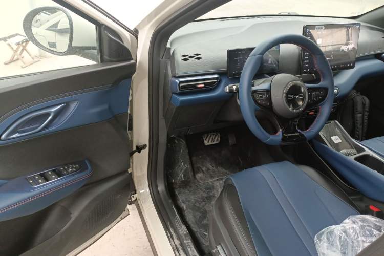 Used BYD Seagull 2025 Smart Drive Version 305 km Freedom Edition Driver Seat