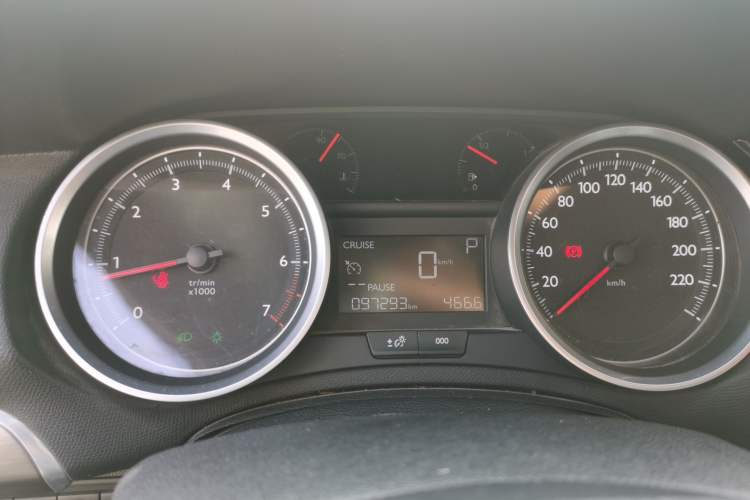 Used Peugeot 408 2015 1.2T Automatic Luxury Edition