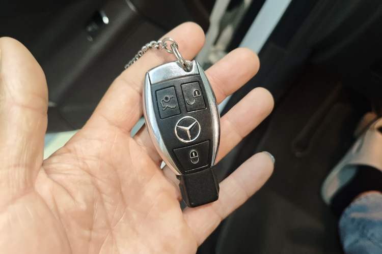 Used Mercedes-Benz GLE 2016 GLE 320 4MATIC Dynamic Edition Vehicle Key