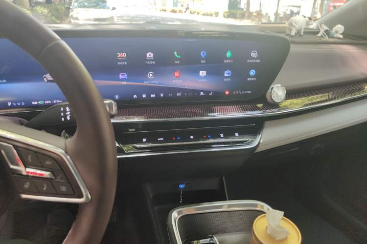 Used Buick E4 2023 Deluxe Edition Audio And AC Panel