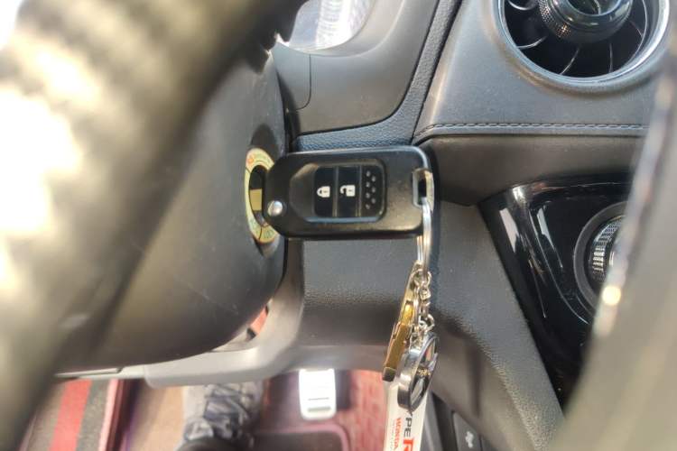 Used Honda XR-V 2015 1.8L EXi CVT Comfort Version
