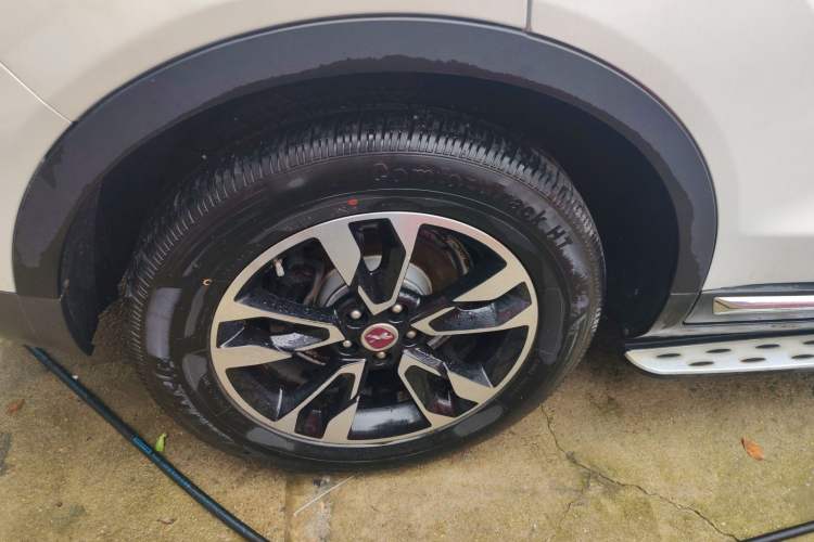 Used Hanteng X7 2016 2.0T DCT Yu Ma Edition Right Rear Wheel Hub