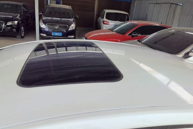 Used Ford Mondeo 2017 EcoBoost 180 Luxury Model Roof