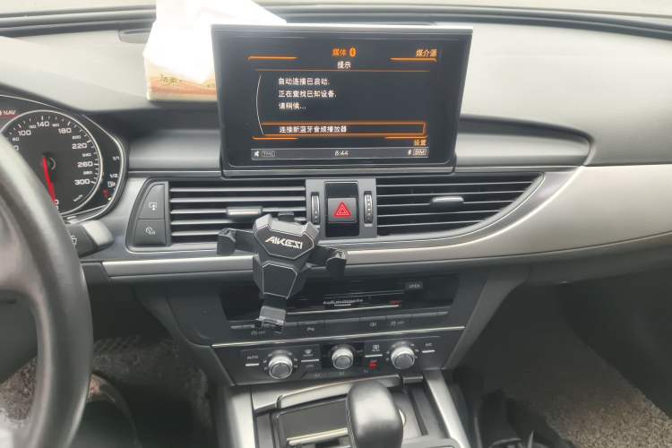 Used Audi A6L 2016 TFSI Technology Edition Audio And AC Panel