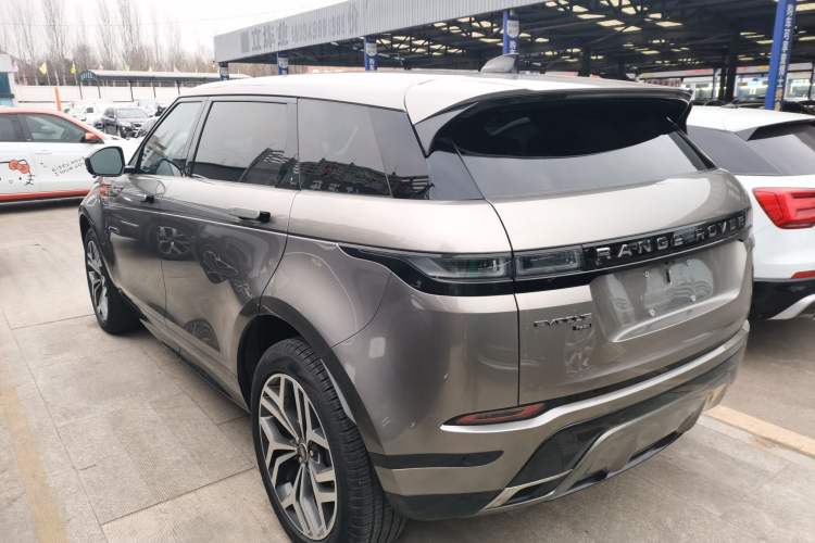 Used Land Rover Range Rover Evoque 2021 Range Rover Velar L 249PS R-Dynamic First Edition
