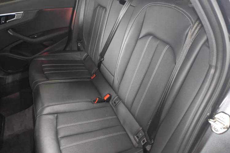 Used Audi A4L 2023 40 TFSI Luxury Dynamic Model Left Rear Seat