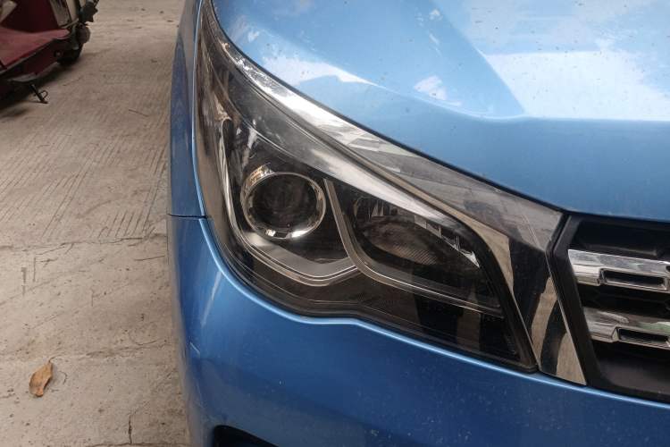 Used Venucia M50V 2017 1.6L XL CVT Luxury Edition
