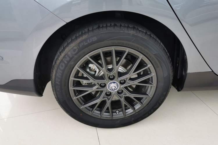 Used BYD Qin PLUS 2025 EV Smart Drive Version 510KM Beyond Model