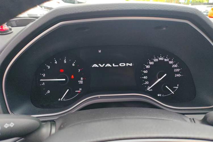 Used Toyota Avalon 2023 2.0L Luxury Edition