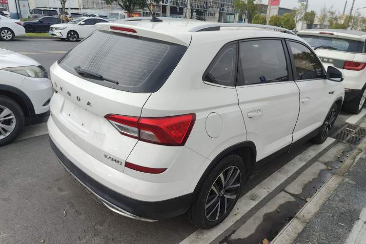 Used Skoda Kamiq 2018 1.5L Automatic Comfort Edition China VI Standard Rear Right 45 Deg