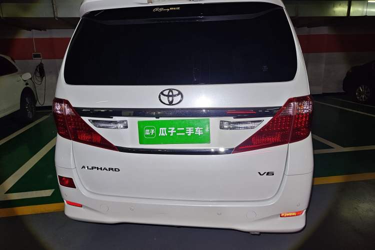 Used Toyota Alphard 2012 3.5L Luxury Edition