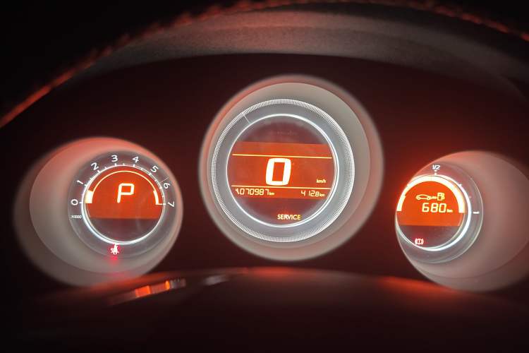 Used Citroen C4L 2014 1.8L Intelligent Drive Automatic Enjoyment Model
