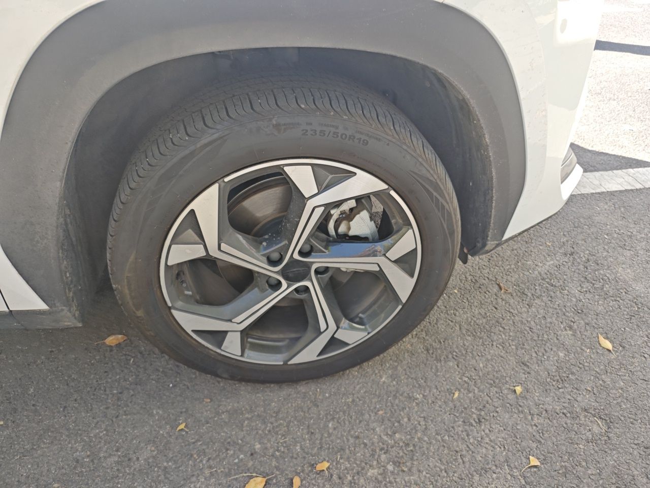 Geely Auto FX11 2023 1.5TD DCT Prestige Edition — снимка 8