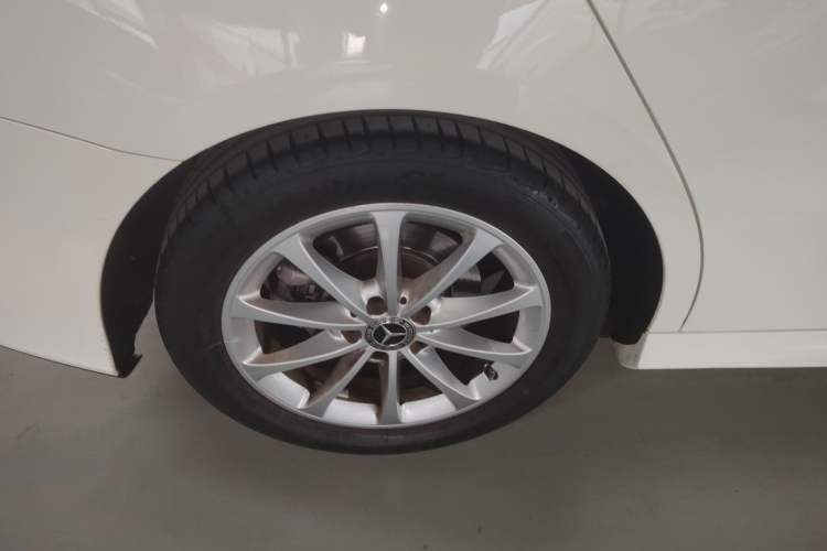 Used Mercedes-Benz A-Class 2021 A 200 L Sport Sedan Fashion Model Exterior 5