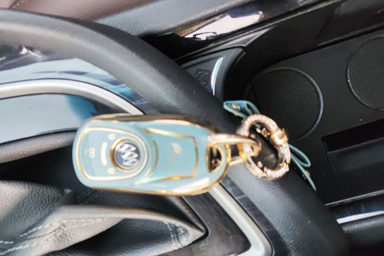 Used Buick GL6 2018 18T 6-Seater Luxury Model
