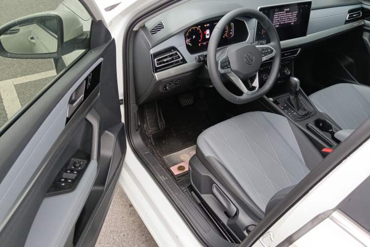 Used Volkswagen Lavida 2024 1.5L Automatic Starry Sky 5 Million Edition