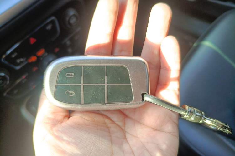 Used Jeep Compass 2019 200T Automatic Family Edition - Connected Large Screen Version