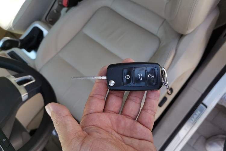 Used Volkswagen Tiguan 2015 1.8TSI Automatic Two-Wheel Drive Comfort Edition Vehicle Key