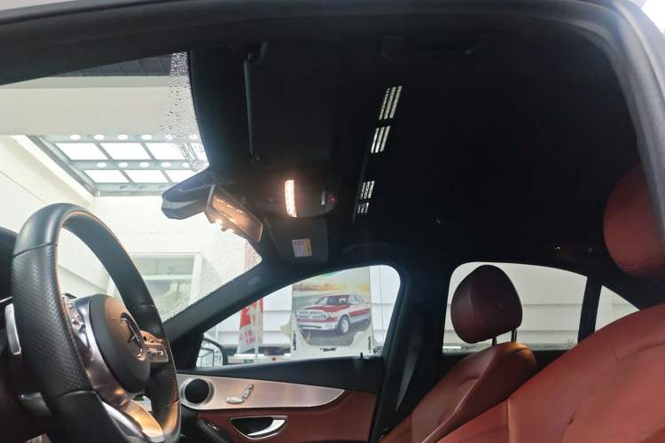 Used Mercedes-Benz C-Class 2019 C 260 Sport Edition Headliner