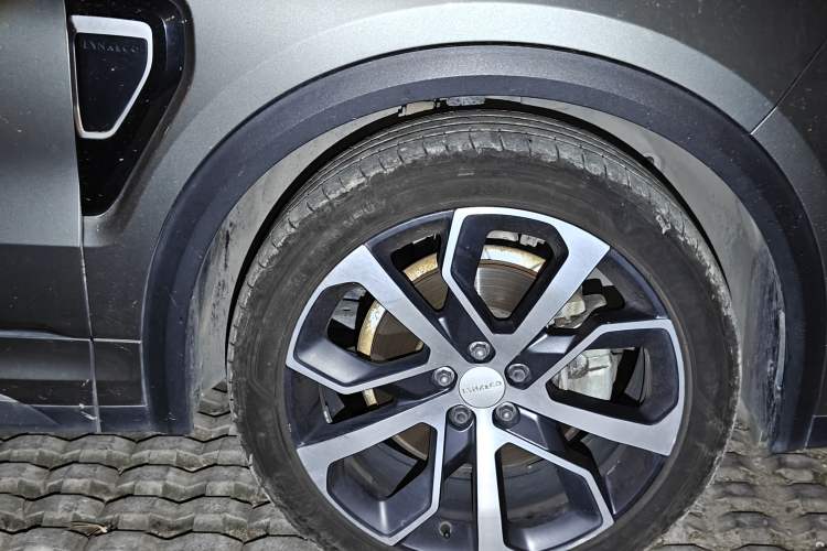 Used Lynk & Co 05 2020 2.0TD Four-Wheel Drive HypeHalo
