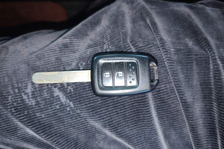 Used Honda XR-V 2015 1.8L EXi CVT Comfort Version Interior 1