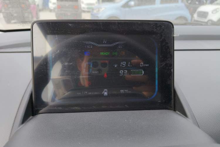 Used CHANGAN NEVO Lumin 2025 205km Refreshing Edition Instrument Cluster