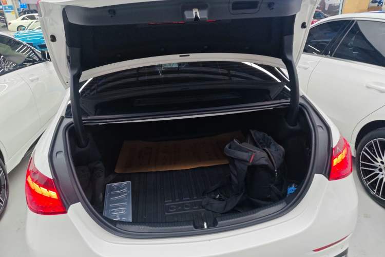 Used Mercedes-Benz C-Class 2024 Restyled C 260 L Sport Edition Trunk