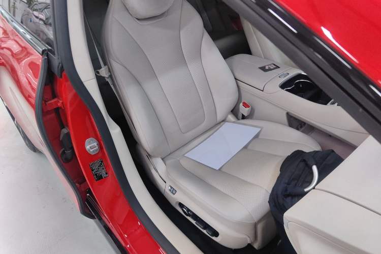 Used Hima Luxeed S7 2025 785 km Ultra