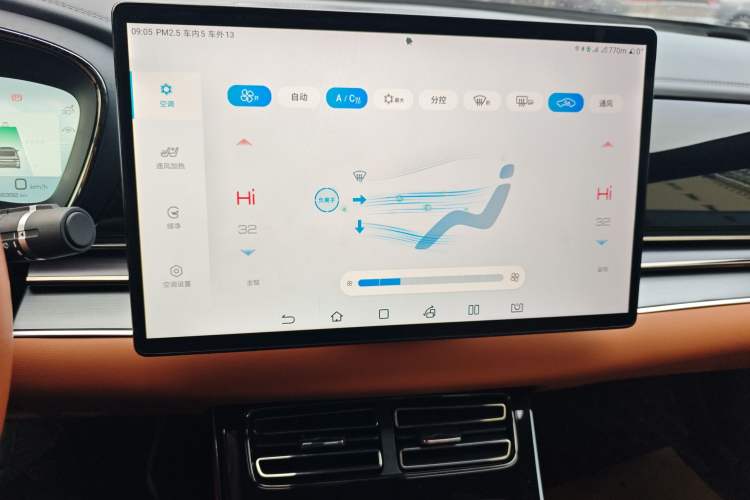 Used BYD Han 2022 EV Genesis Edition 715KM Front-Wheel-Drive Prestige Model
