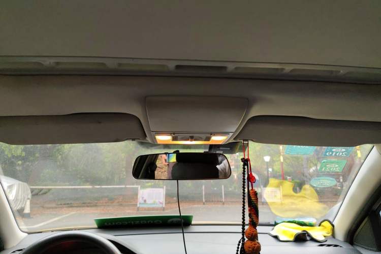 Used Volkswagen Lavida 2013 Restyled Classic 1.6L Automatic Comfort Edition
