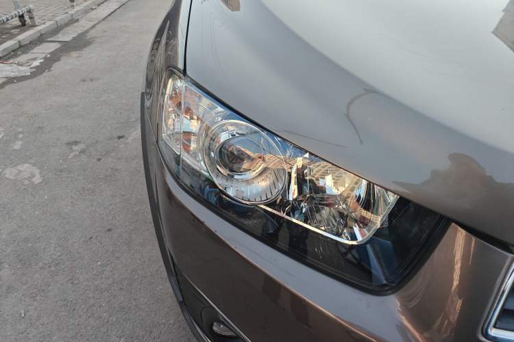 Used Chevrolet Captiva 2015 2.4L 4x4 Flagship Edition 7-Seater