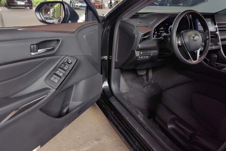 Used Toyota Avalon 2022 2.0L Ambition Edition
