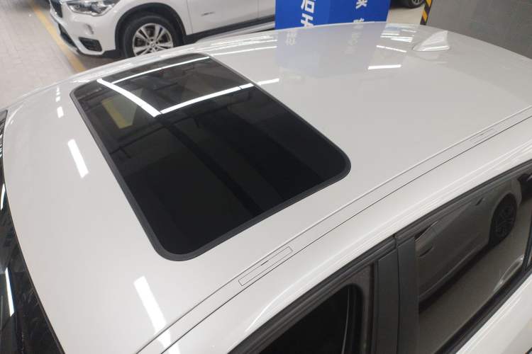 Used BMW 1 Series 2015 120i Sport Design Package Roof