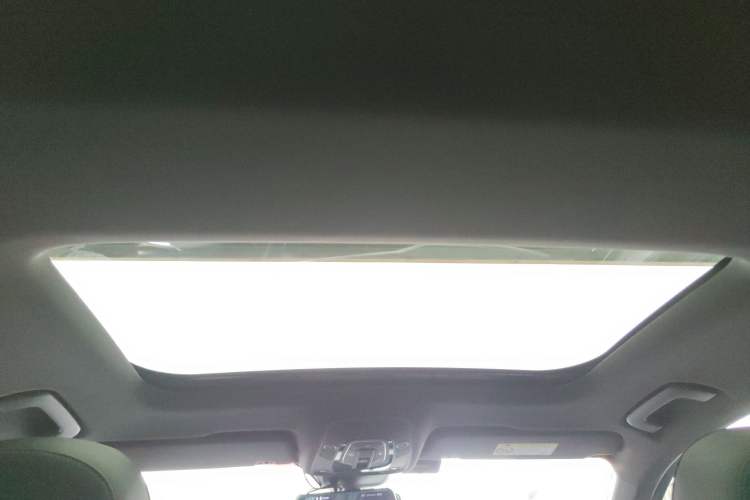 Used Audi A6L 2022 40 TFSI Luxury Dynamic Model Headliner