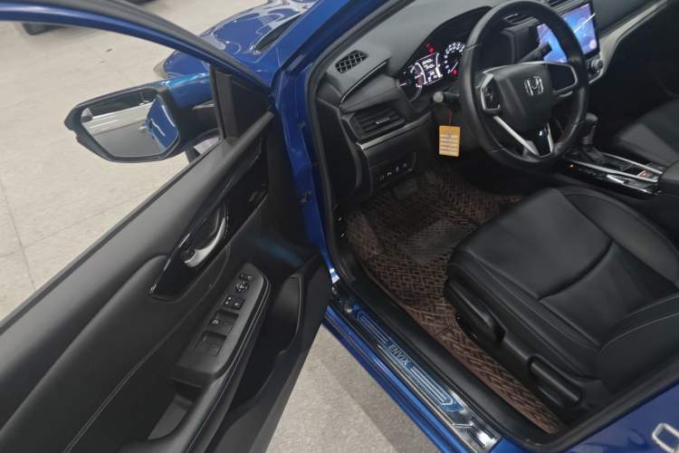 Used Honda Envix 2019 180TURBO CVT Enjoyment Edition China VI