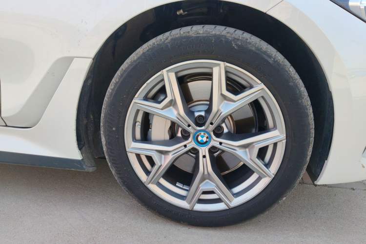 Used BMW i3 2024 eDrive 35 L