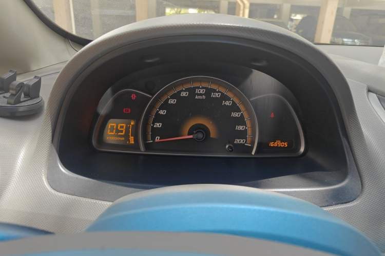 Used Chevrolet Sail 2010 Hatchback 1.2L Manual Warm Edition
