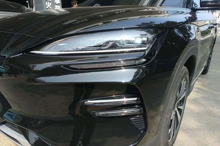 Used BYD Song PLUS New Energy 2024 Honor Edition EV 520km Premium Model