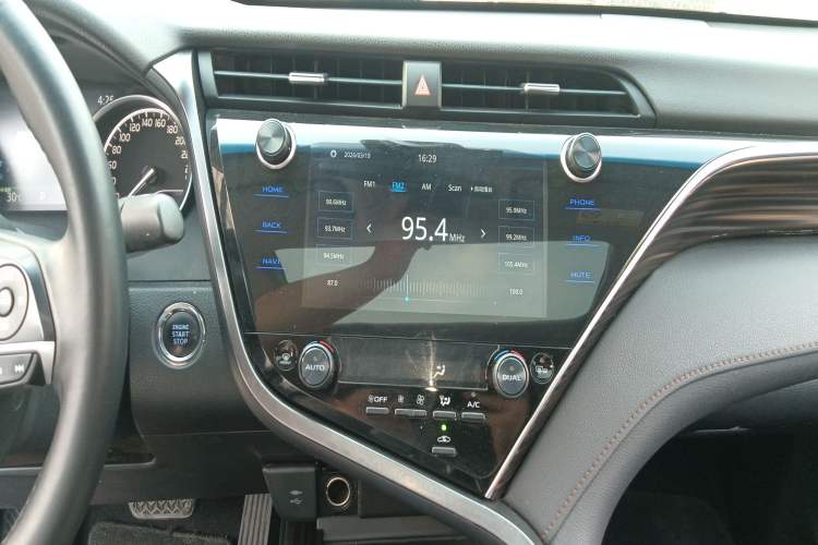 Used Toyota Camry 2019 Revised Version 2.5G Luxury Edition Audio And AC Panel