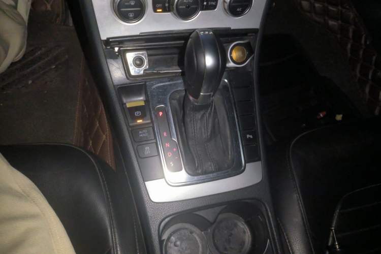 Used Volkswagen Magotan 2012 Revised 1.8TSI Luxury Version