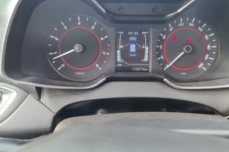 Used Chery Arrizo 5 2016 1.5L Manual Lingrui Edition Odometer Close Up