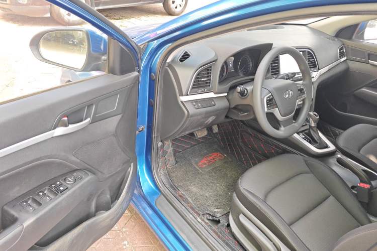 Used Hyundai Elantra (6th Generation / Lingdong) 2016 1.6L Automatic ZhiXuan – Elite Version
