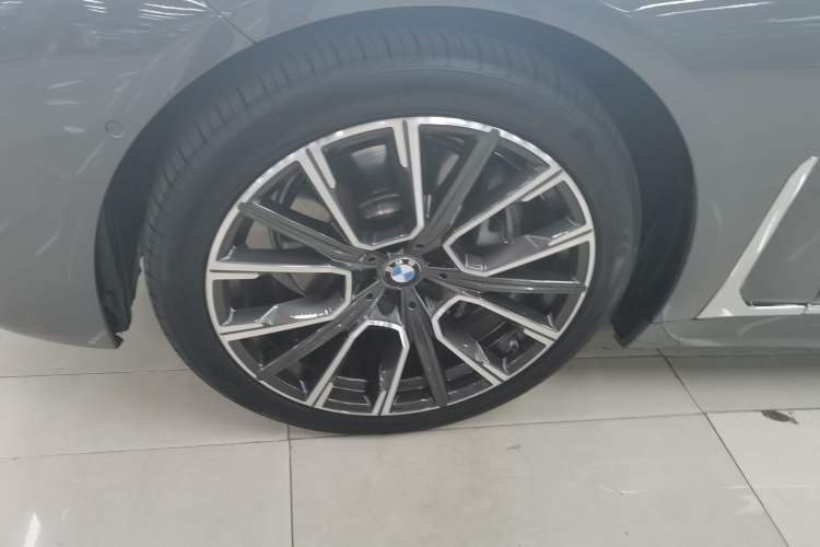 Used BMW 7 Series 2019 Updated 740Li Luxury Version M Sport Package
